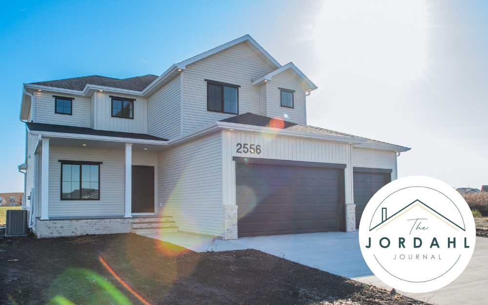 Choosing the Right Neighborhood to Build Your Home